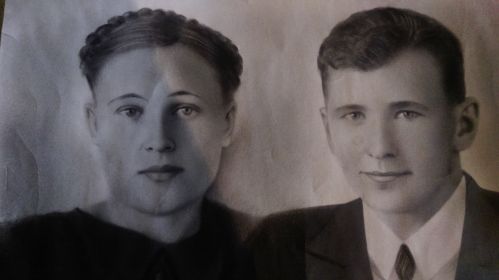 Степан Михайлович и супруга Мария Ефимовна.