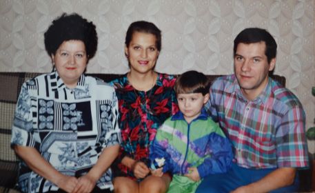 Дочь Людмила, внуки и правнук