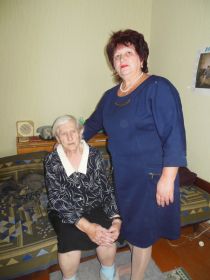 Племянница Зоя (87 лет) и дочь Ирина (62 года)