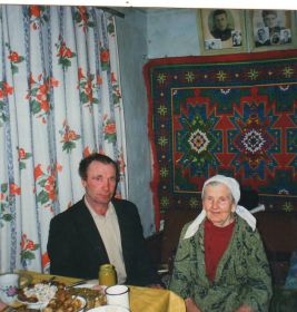 жена и сын Иван