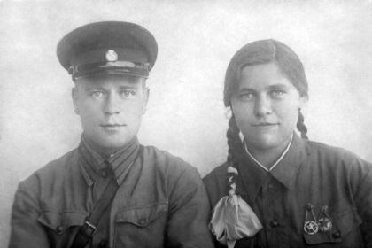 Николай Иванович и его жена Таисия, фото 15.07.1938
