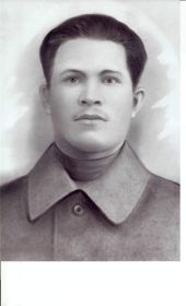 отец Евстигнеев Александр Семёнович 1894-1945