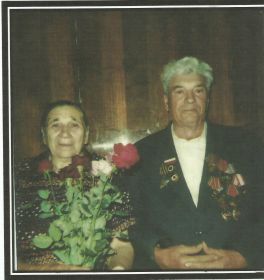С женой Олькиной Анной Никитичной