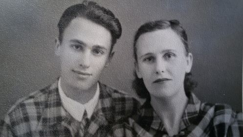 я  и  мама,  28 августа 1960г.