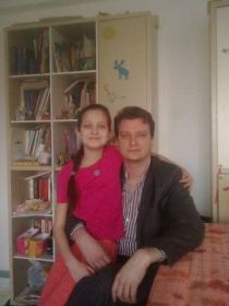 Внук Михаил с дочерью.