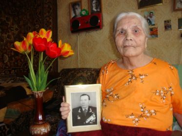 Жена Разубаева Зинаида Николаевна - 89 лет, 9 мая 2013г.