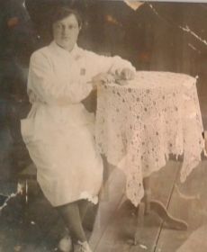 Жена Ольга Антоновна (10.07.1915 г.рожд)