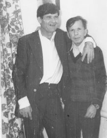 Братья Вишняковы  Виктор Фёдорович (1939-2005) и Степан Фёдорович