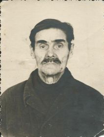 Отец Анатолия Михаил Андреевич Никифоров 