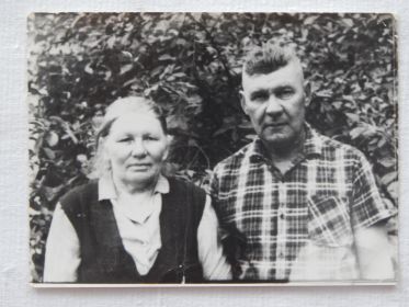 С женой Карпейко Роза Ивановна, ее годы жизни 08.03.1908-04.02.2008