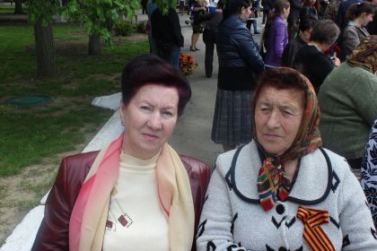 Дочери Сара и Роза на праздновании 9 мая в г. Славянск на Кубани