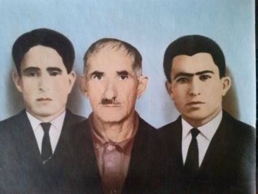 С братьями: Шамилем и Али. Али отправился на фронт 1942 и вернулся в 1945, получив ранение в Чехословакии 