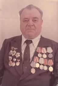 http://moypolk.ru/tolyatti/soldiers/krivov-vladimir-fyodorovich