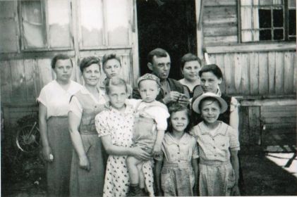 1958 г., муж Николай Иванович, сестры и дети Марии Васильевны