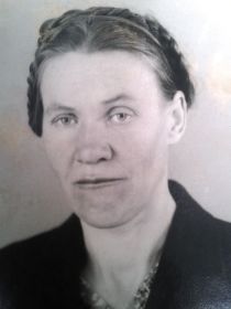 Средняя дочь - Галина Пупченко, 1961.