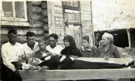 Похороны отца-Никонора Владимировича Журавлева