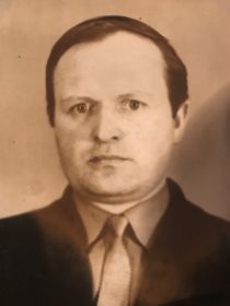 Виктор