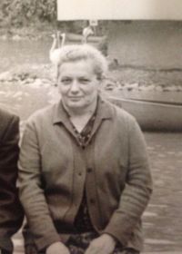 Анна