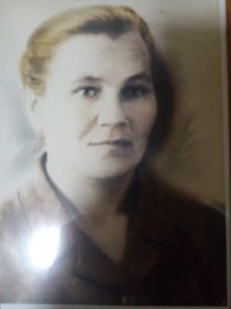 Полина
