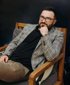 Евгений