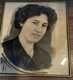 Александра