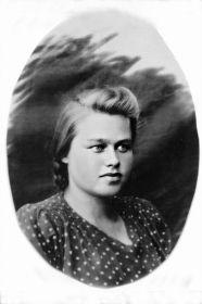 Александра