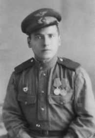 6 мая 1945 г. - Василий Лещев
