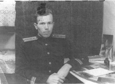 Капитан-лейтенант Кошкарев