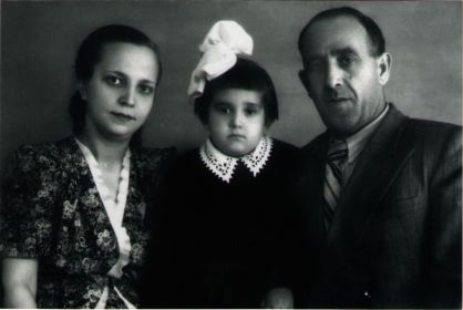 Семья - фото середины 50-х годов