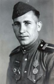 Андрейчук Алексей Иванович (старшина дивизиона 6 ТМБр, Эрфурт, сентябрь 1945)