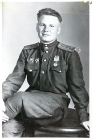 Кодинец В. ( Эрфурт, 02.08.1945)