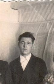 Логинов Константин Петрович,1926 г.р.Вернулся