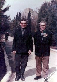 Мой дед с братом в Крыму 1980 г.