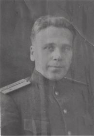Воронцов Василий Васильевич, вместе проходили учебное подразделение в Цигломени и п. Черный Яр под Архангельском.