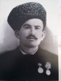Бабаев Баба Гаджибайрамович, красноармеец, огнемётчик 2-го взвода 141-й огнемётной роты