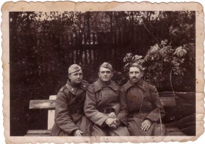 С боевыми товарищами (г. Гостень, Польша)