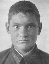 Виноградов Александр Иванович 12.11.44  Ранен МЗА в ногу. В часть не вернулся. Выполнил 115 боевых вылетов. Сбил лично: 6 самолётов.