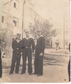 Борис Дрючков, Валентин Гуденко, Константин Дрозд, 1938 г., г. Севастополь