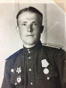 https://1418museum.ru/heroes/34086481/ Григорий Иванович Костоломов, 12.08.1946 г Вентспилс Латвия
