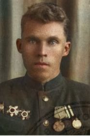 Попов Андрей Иванович - командир, гв. ст. лейтенант 360 гв. тсап 16 ск 33 А 1 БелФ