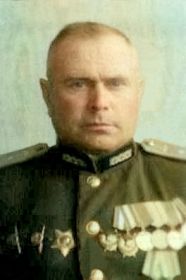 Морозов Михаил Васильевич- командир 23 танковой бригады
