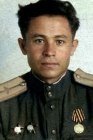 Бойник Борис Дмитриевич-командир взвода связи в 1944г.