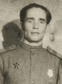 Никольский Александр Геннадьевич, старший сержант, начальник распределительного пункта