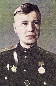 Мазуренко Николай Свиридович- командир разведроты