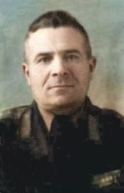 Овчаров Иван Дмитриевич
