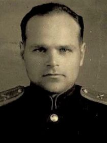 Поцелуйко Иван Евтухович 1917 года рожд. Старший лейтенант (подполковник) 67 артполка. Замком 8 батареи.