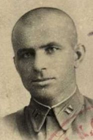 Андрющенко Михаил Федорович генерал-майор (07.05.1942 - 28.11.1943 командир 185 стр. дивизии)