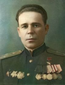 Туровцев Василий Иванович- командир 2 эскадрильи 198 ШАП