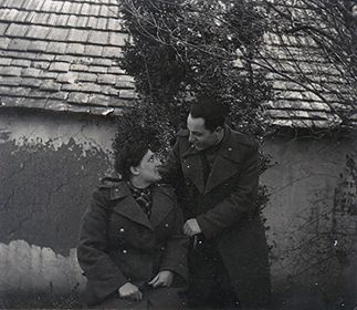 Супруги Хамункины Иван Федосеевич и Мария Васильевна. 24 марта 1945 года, Венгрия, город Пуставам.