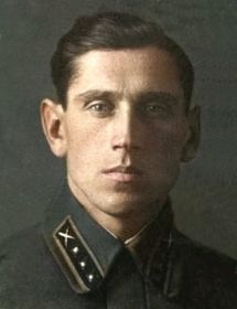 Зенченко Сергей Алексеевич- командир дивизиона